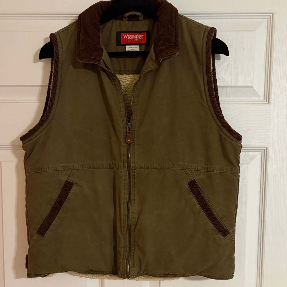 Wrangler Hero Olive Green Vest with Brown Corduroy Trim and Sherpa Lining